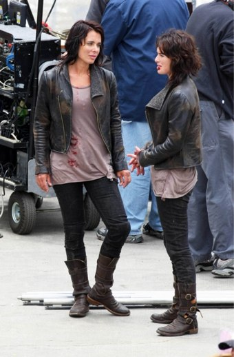 Illustration for article titled She'll Be Back: First Set Pics Of Terminator Season Two